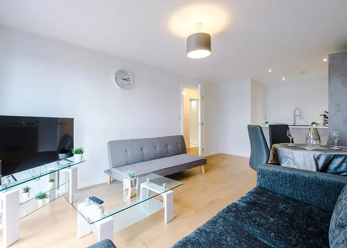 ✰Onpoint - Modern 2 Bed Apartment Close To Centre✰